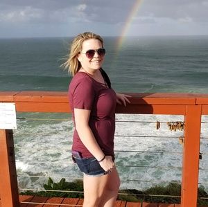 Meet your Posher, Jenna